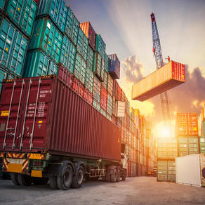 Container sizes and types for cargo transportation